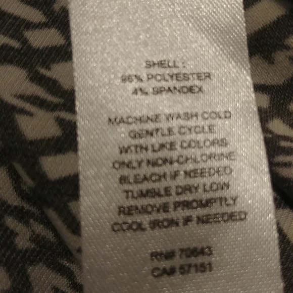 J Howard Black and White sleeveless Stretch Social Dress - Picture 7 of 9